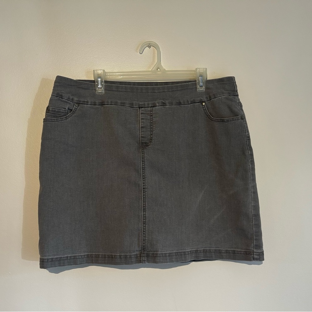 Reitman’s Jean Skirt - Size 16